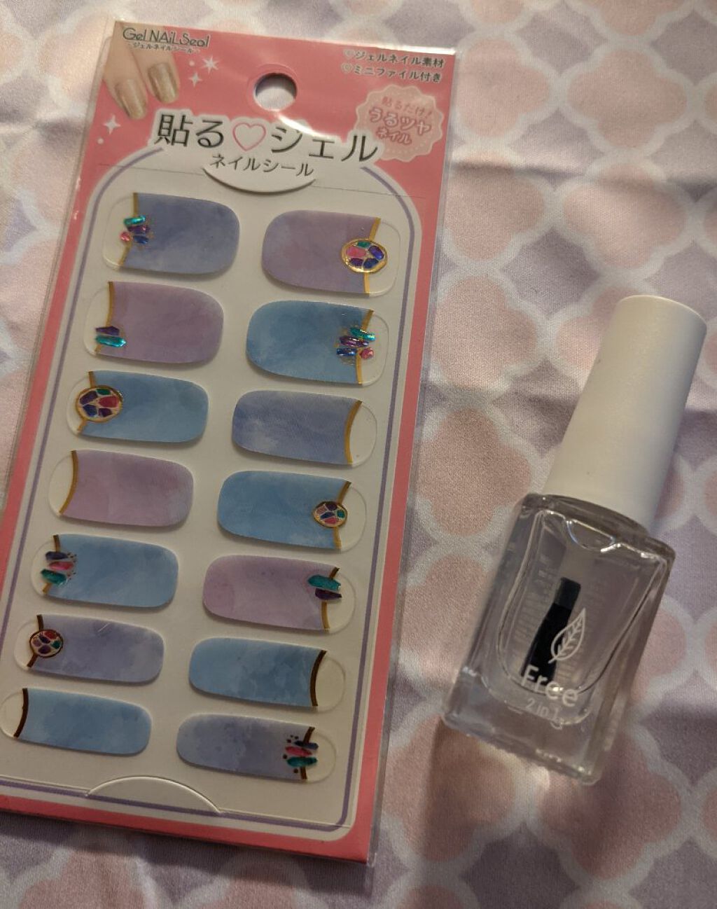 貼るジェルネイル/セリア/ネイルシールを使ったクチコミ（1枚目）