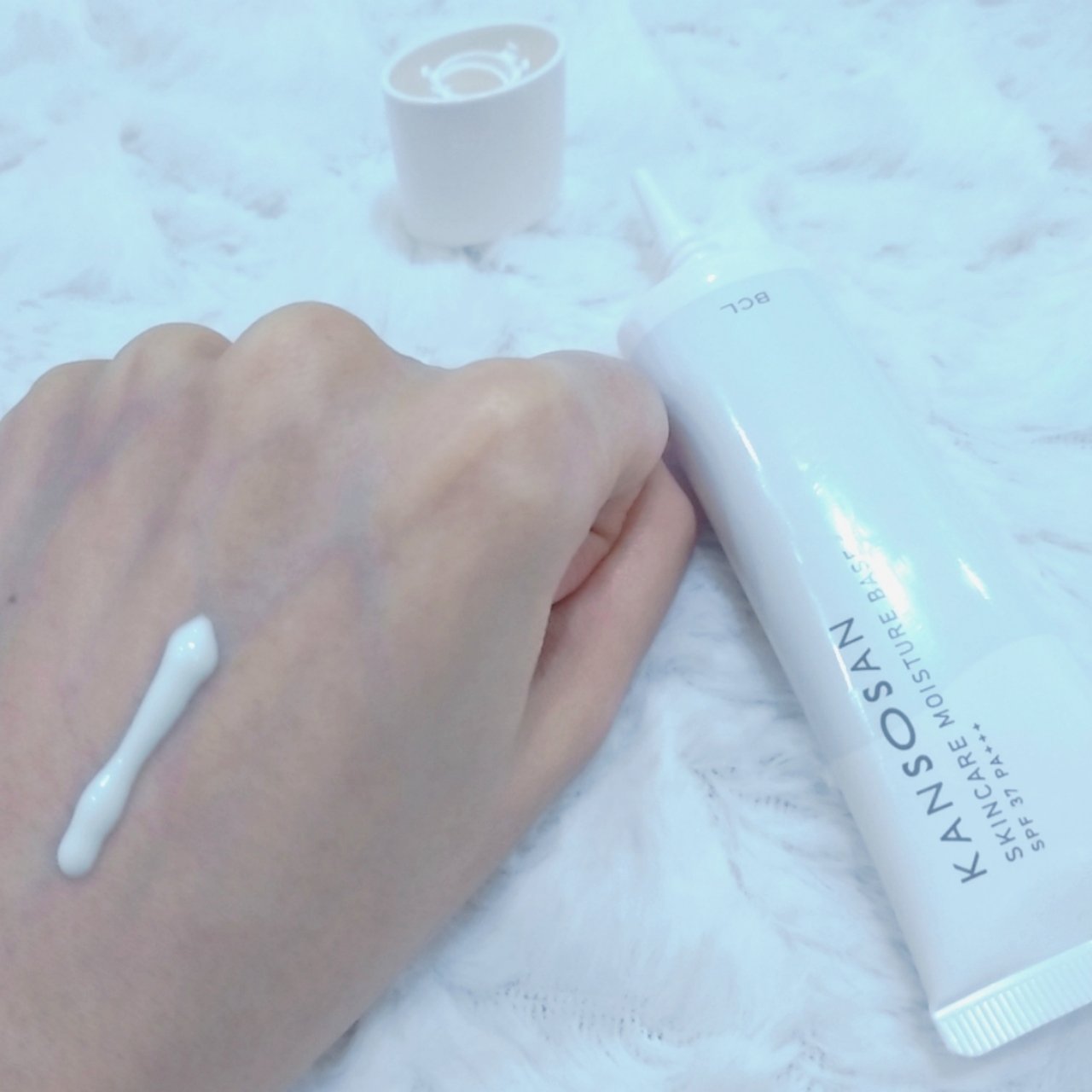 乾燥さん 保湿力スキンケア下地 /乾燥さん/化粧下地を使ったクチコミ（2枚目）