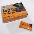 MCT スタイル〈ベイクドショコラ〉 / 森永製菓