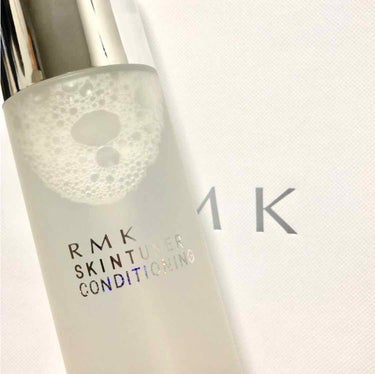 #RMK 
#スキンチューナーコンディショニング

乾燥と皮脂とニキビが最近すごいから
買ってみた☝️

使ってる方いたら、感想教えてください🙇‍♂️🙇‍♂️