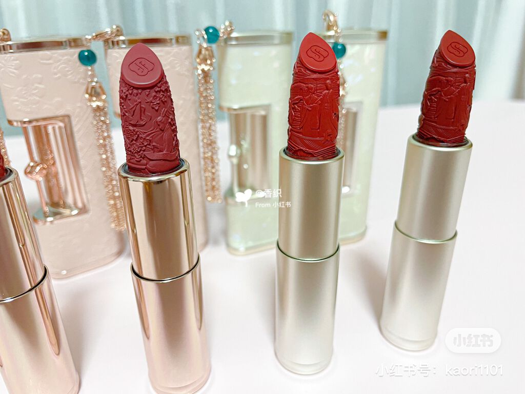 百花同心錠 彫刻リップ/花西子/口紅を使ったクチコミ(5枚目)