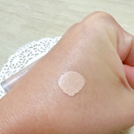 リアル フローレス ウェイトレス パーフェクティング コンシーラー/ローラ メルシエ/リキッドコンシーラーを使ったクチコミ(5枚目)