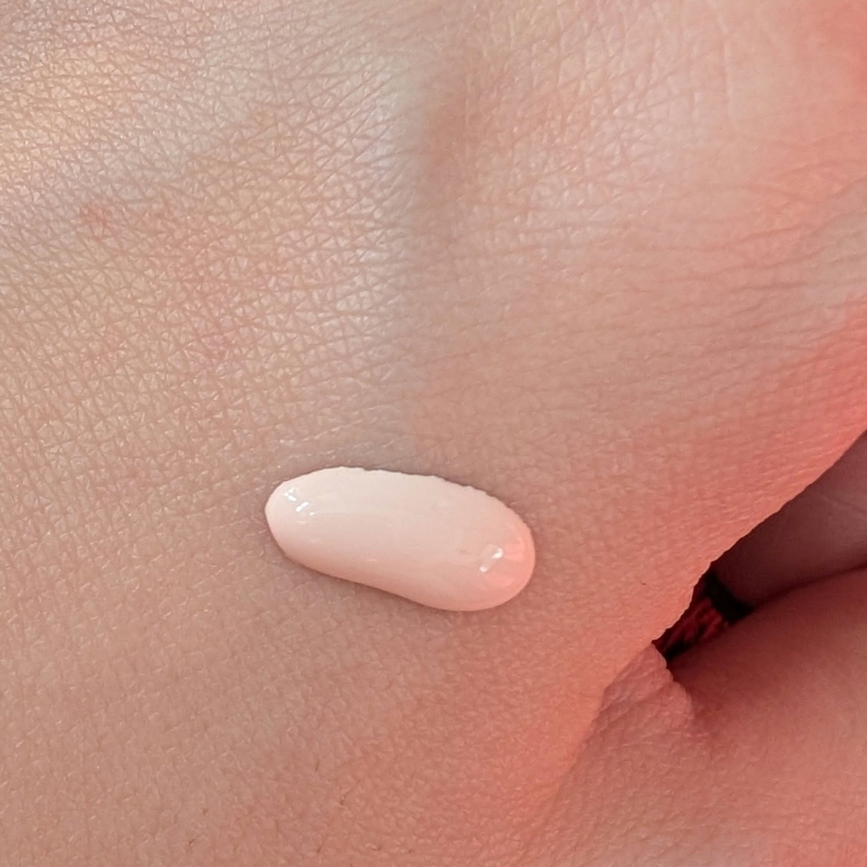 UVプロテクター トーンアップ/HERA/日焼け止めクリームを使ったクチコミ（3枚目）