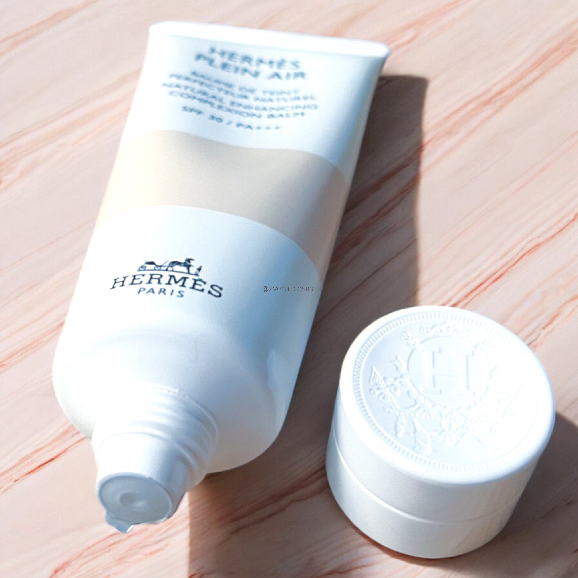 エルメスエルメス プラン エア バームファンデーション