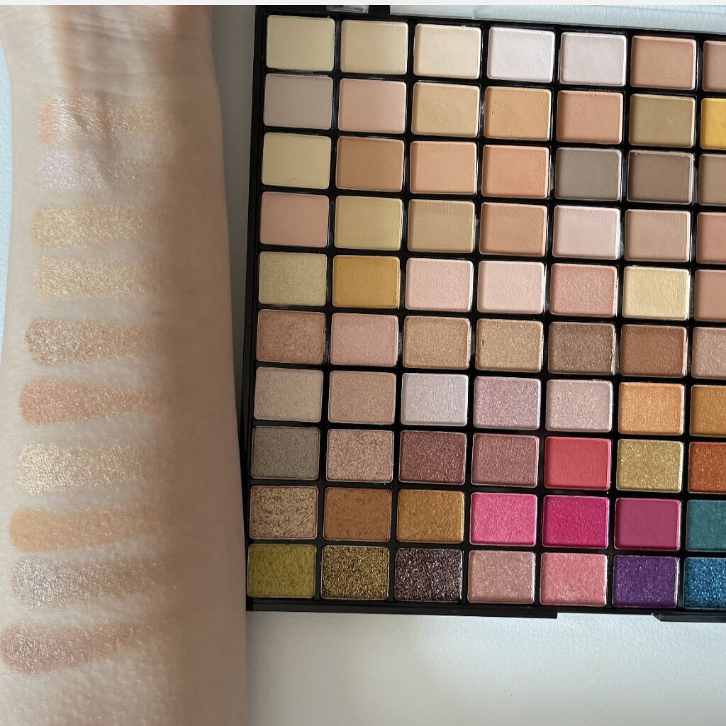 プロコレクション36カラー/Dolly Angel/アイシャドウパレットを使ったクチコミ（2枚目）