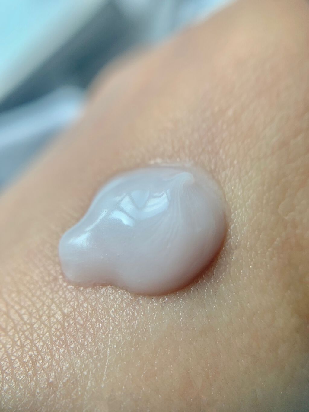 ル ブラン セラム HLCS /CHANEL/美容液を使ったクチコミ(2枚目)