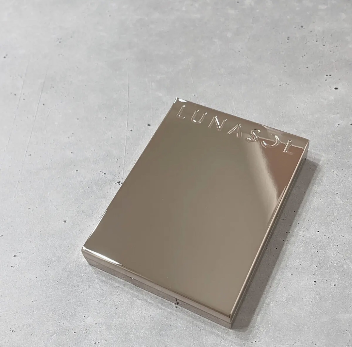 アイカラーレーション/LUNASOL/アイシャドウパレットを使ったクチコミ（3枚目）
