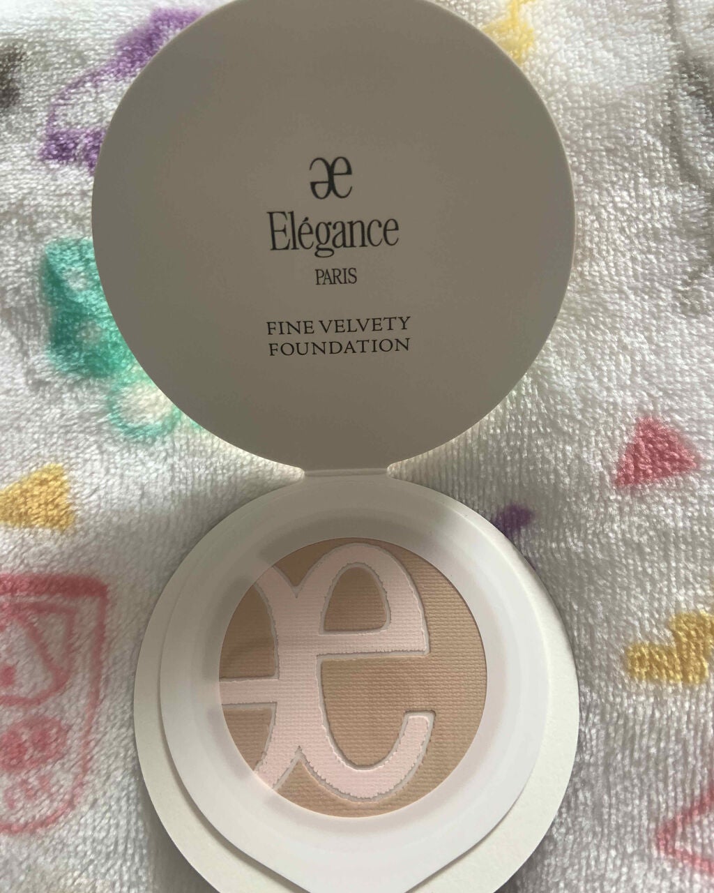 ファイン ヴェルヴェティ ファンデーション/Elégance/パウダーファンデーションを使ったクチコミ(2枚目)
