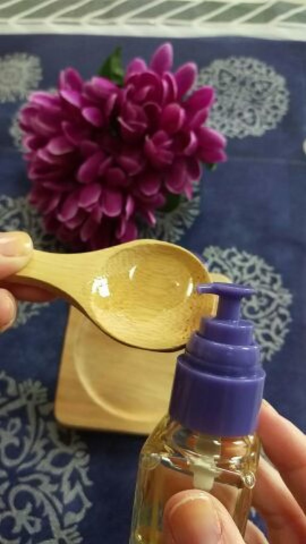 かわさん on LIPS 「「シャインカラーケアオイル」つや髪になるように高浸透ヘアオイル..」(2枚目)