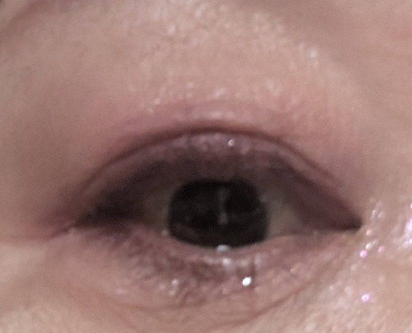 クレヨンタッチミー メタリックアイライナー/キャンドゥ/ペンシルアイライナーを使ったクチコミ（2枚目）