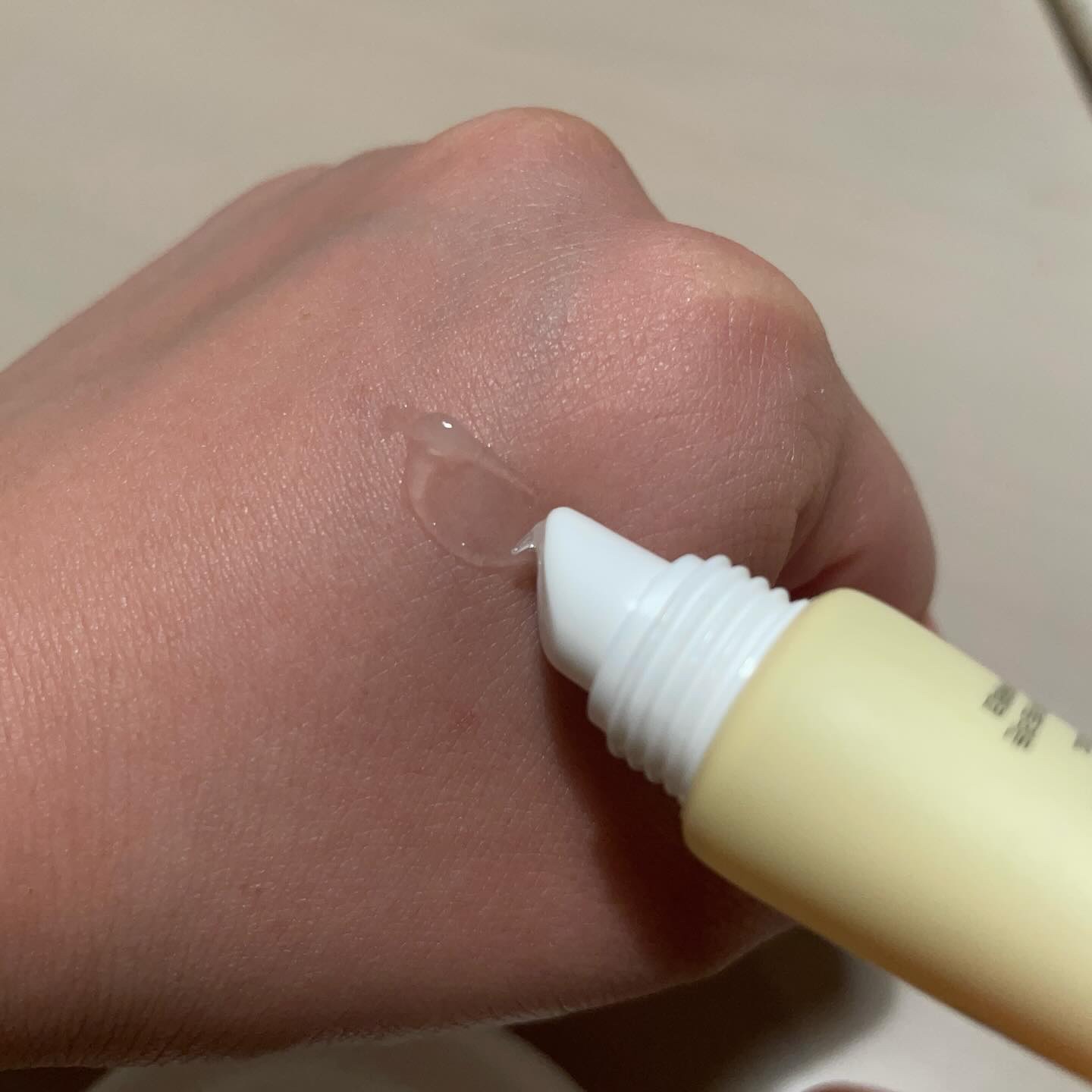 ソリッドイン リップエッセンス/Torriden/リップ美容液を使ったクチコミ（3枚目）