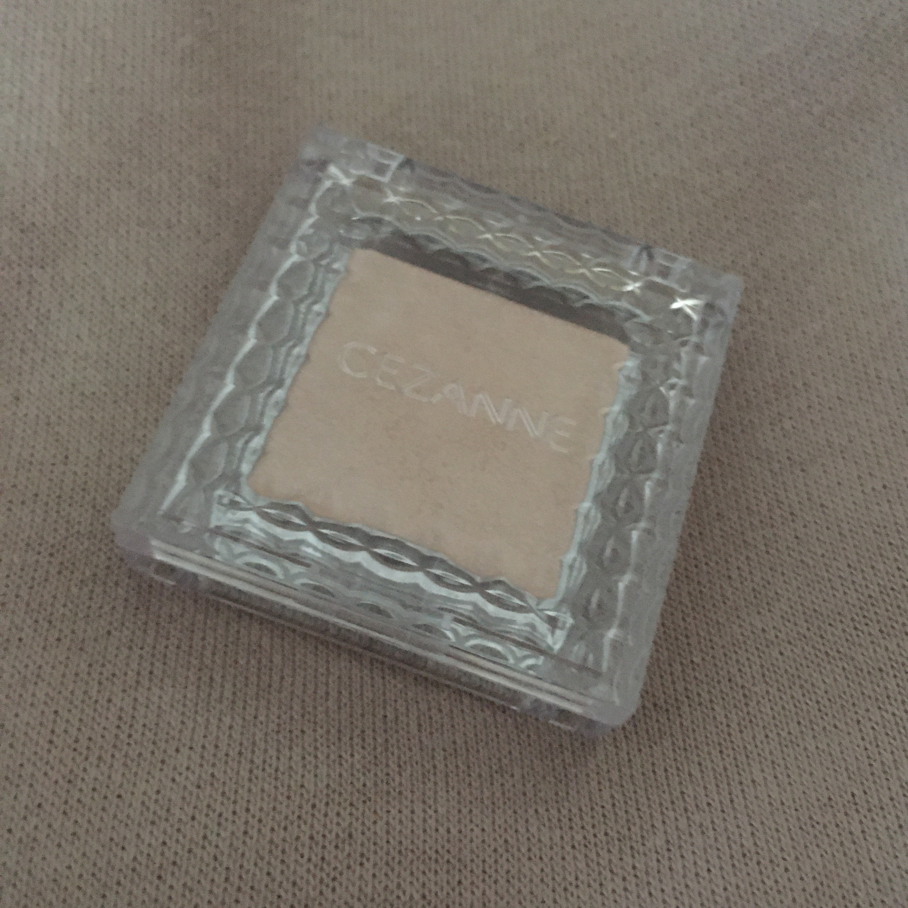 シングルカラーアイシャドウ/CEZANNE/単色アイシャドウを使ったクチコミ（1枚目）