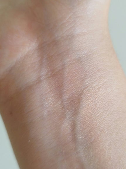 UVウルトラフィットベースN/CEZANNE/化粧下地を使ったクチコミ(4枚目)