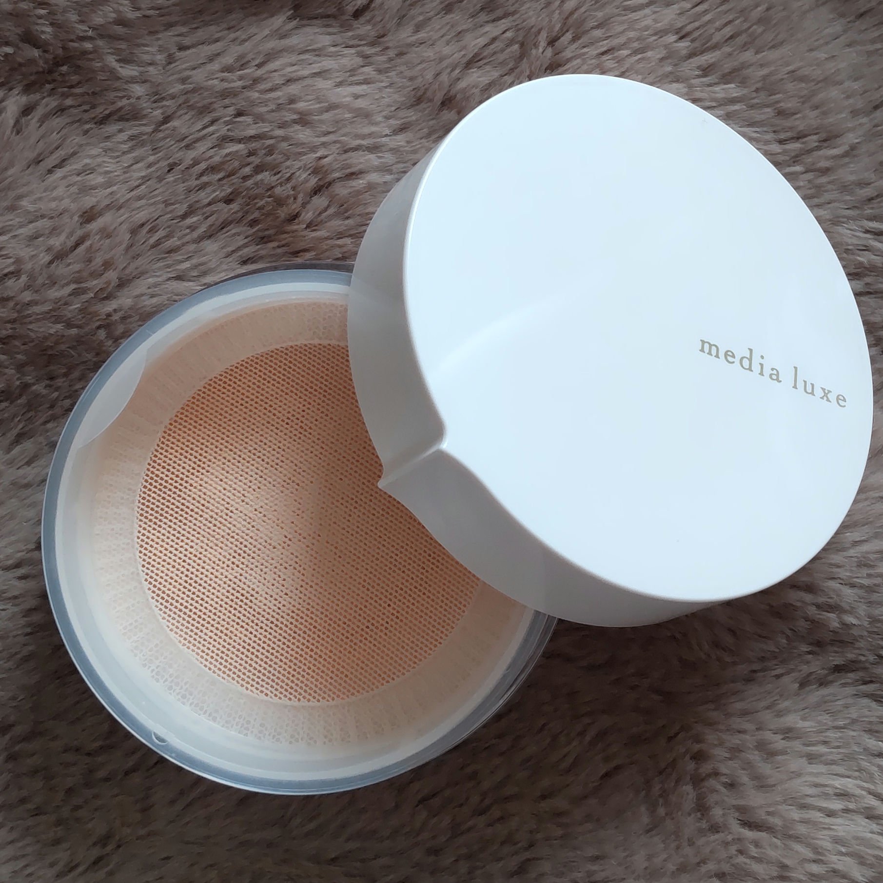 フェイスパウダー/media luxe/ルースパウダーを使ったクチコミ（2枚目）