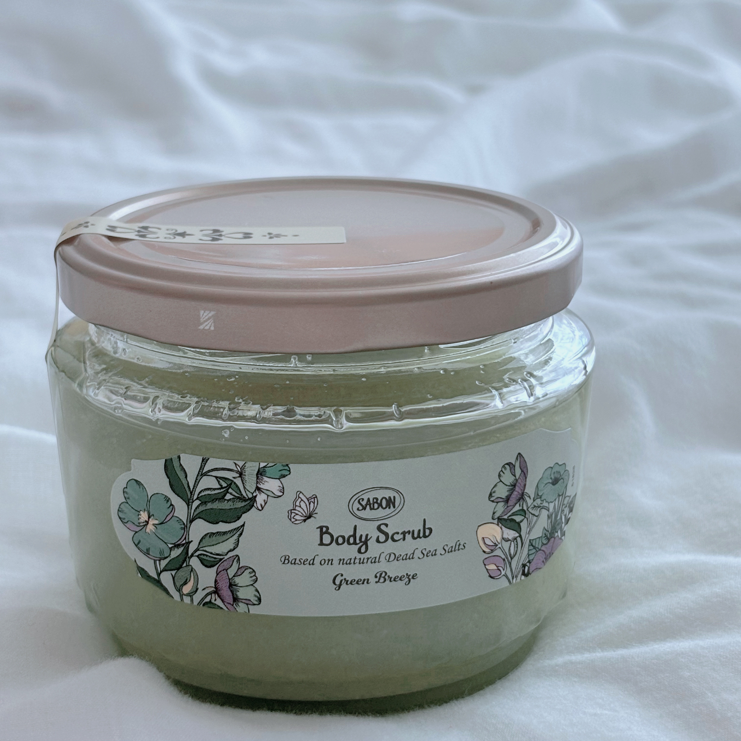 ボディスクラブ S グリーン・ブリーズ ブリスフル・グリーン 320g/SABON/ボディスクラブを使ったクチコミ（2枚目）