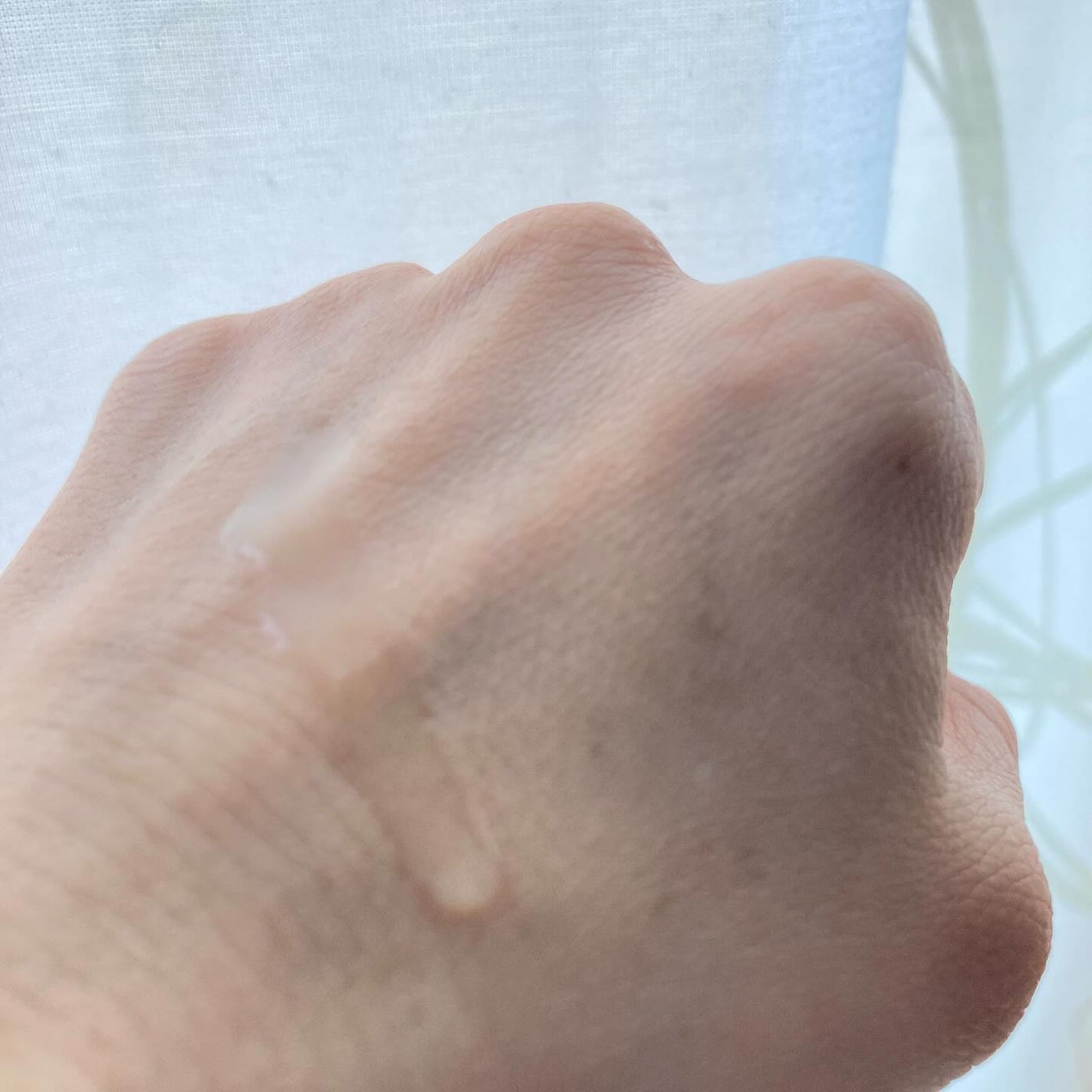 biyoubiyou8 on LIPS 「#pr韓国コスメ♡スポイト型の美容液✨香りはなく、糸を引くほど..」(5枚目)