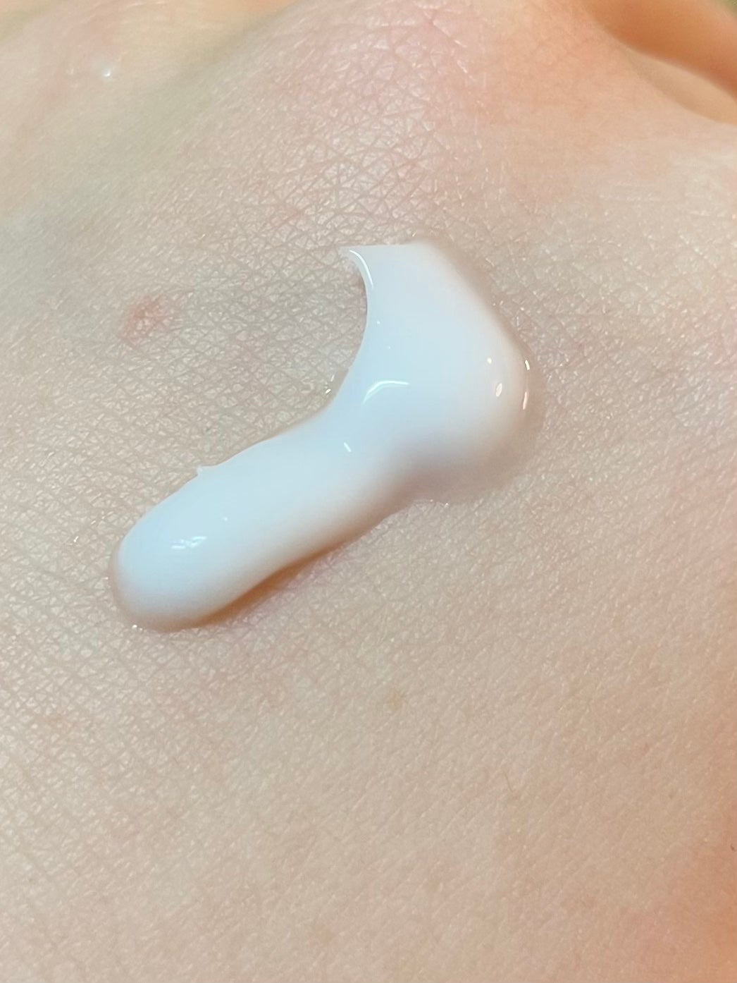 薬用ハンドクリーム/アベンヌ/ハンドクリームを使ったクチコミ(2枚目)