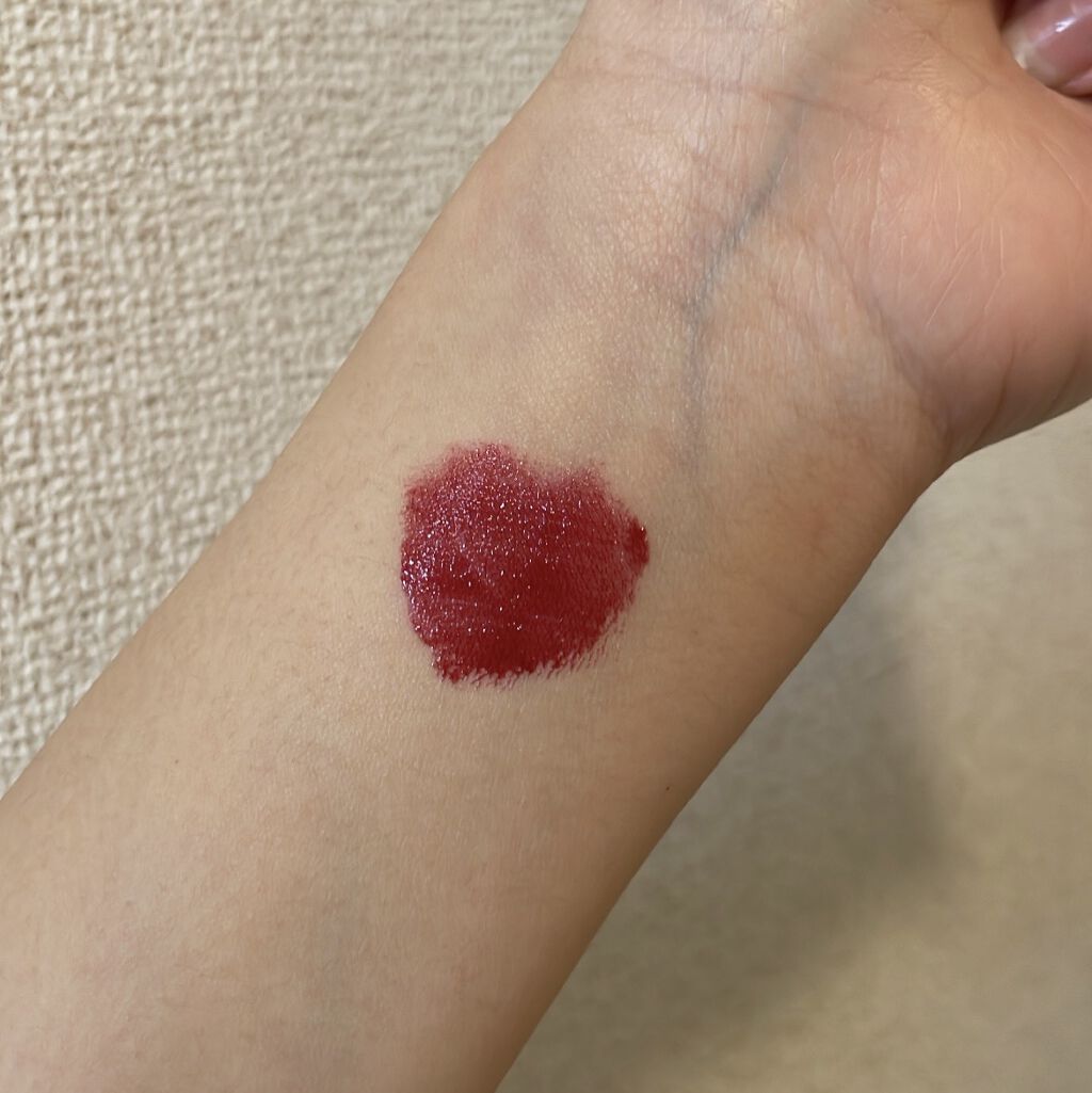 ジューシーラスティングティント/rom&nd/リップティントを使ったクチコミ（2枚目）