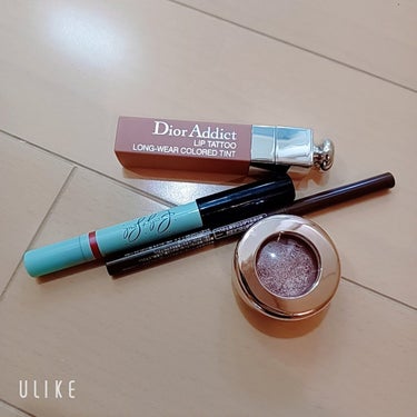 【旧】ディオール アディクト リップ ティント 321 ナチュラル ローズ/Dior/リップグロスを使ったクチコミ（1枚目）