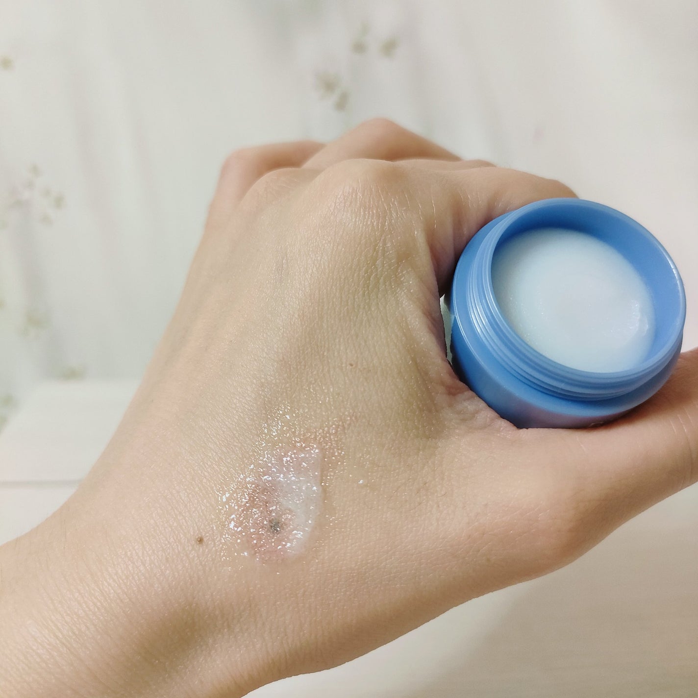 リップスクラブバーム/ビフェスタ/リップスクラブを使ったクチコミ(4枚目)