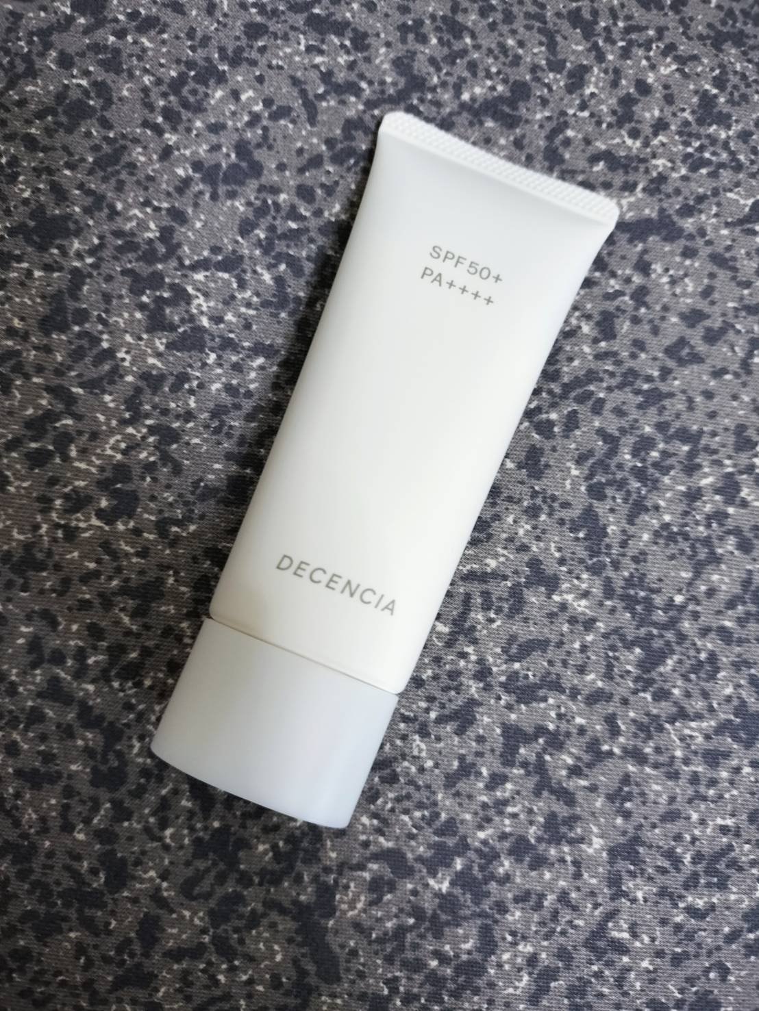 ディセンシア フローレス UVプロテクター/DECENCIA/日焼け止めローションを使ったクチコミ（1枚目）