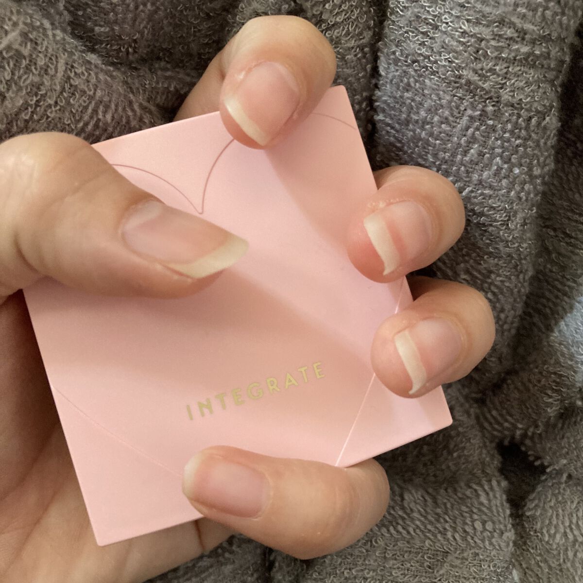 すっぴんメイカー　CCパウダー 特製セット II/インテグレート/プレストパウダーを使ったクチコミ（2枚目）