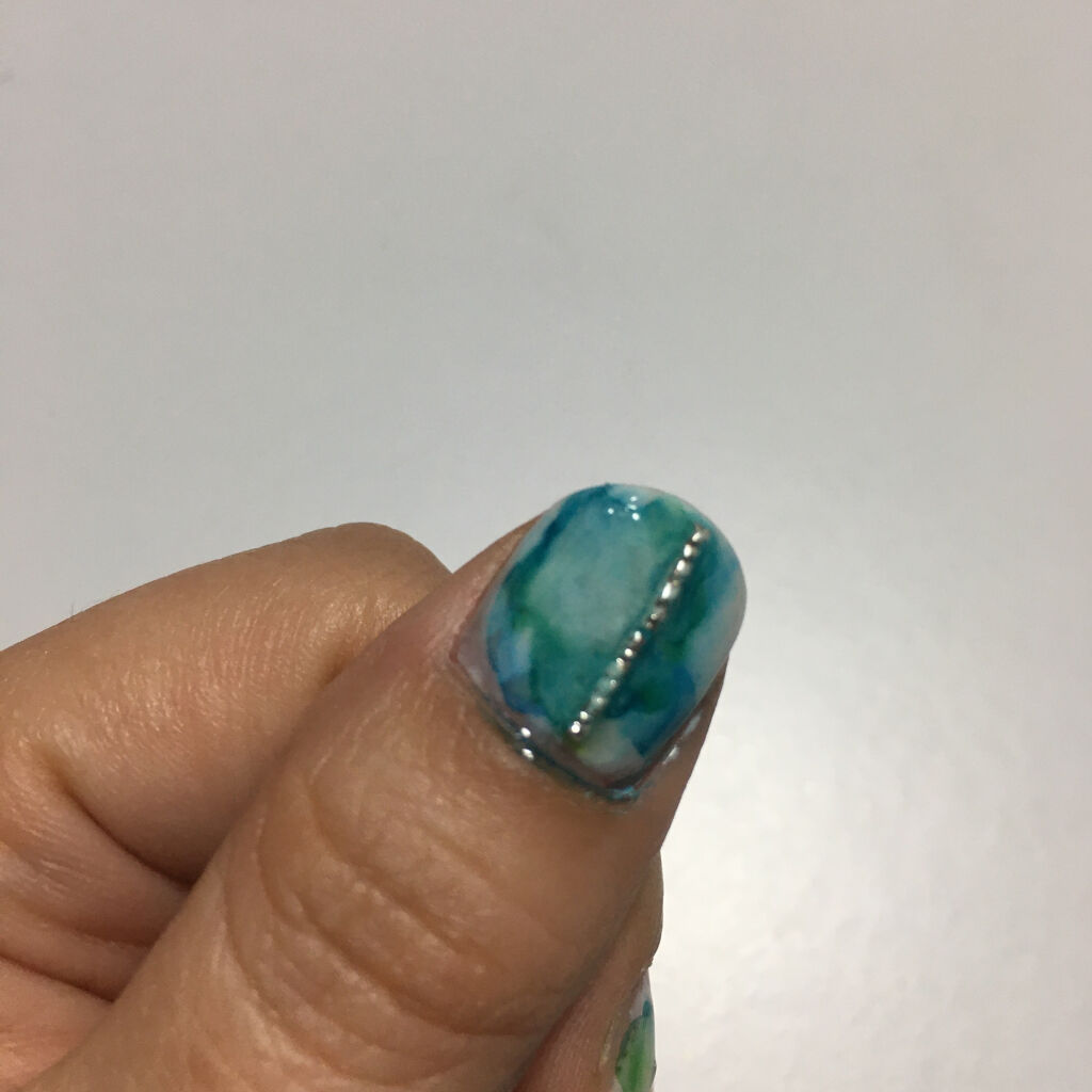 SHジェルネイル(ライト不要)/セリア/ジェルネイルを使ったクチコミ（2枚目）