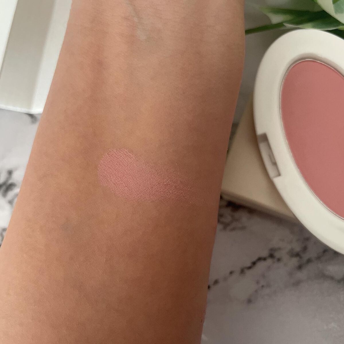 ラブシルクブラッシュ/Laka/パウダーチークを使ったクチコミ（3枚目）