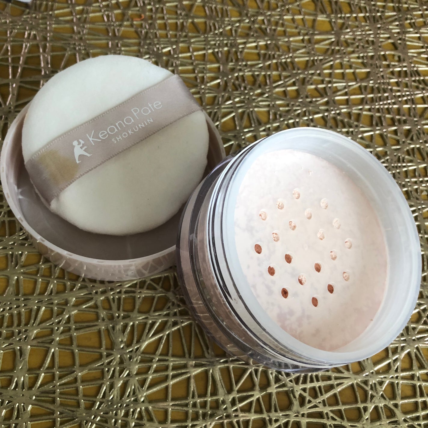 毛穴パテ職人 毛穴崩れブロック下地/毛穴パテ職人/化粧下地を使ったクチコミ(2枚目)