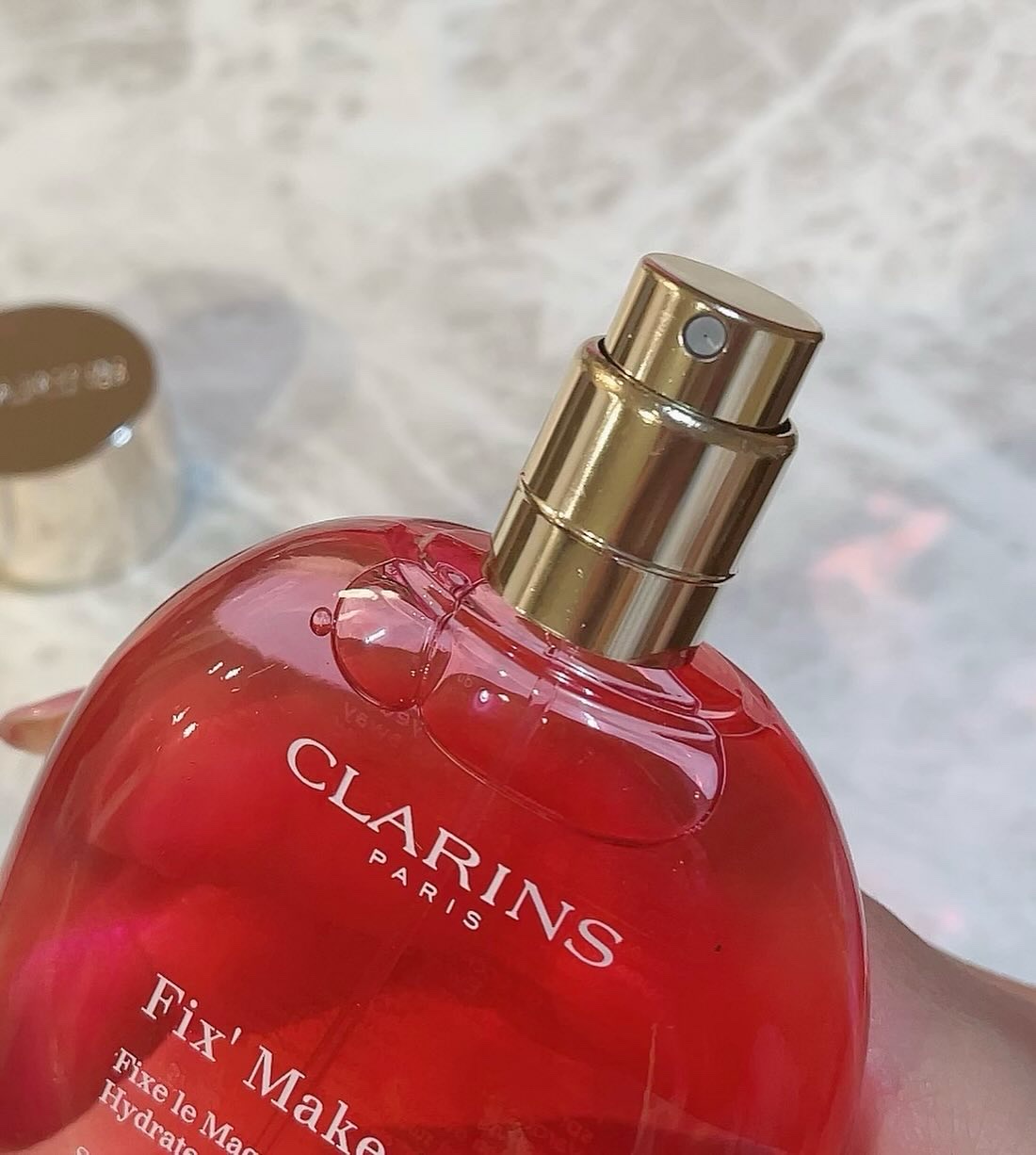 フィックス メイクアップ N/CLARINS/ミスト状化粧水を使ったクチコミ（3枚目）