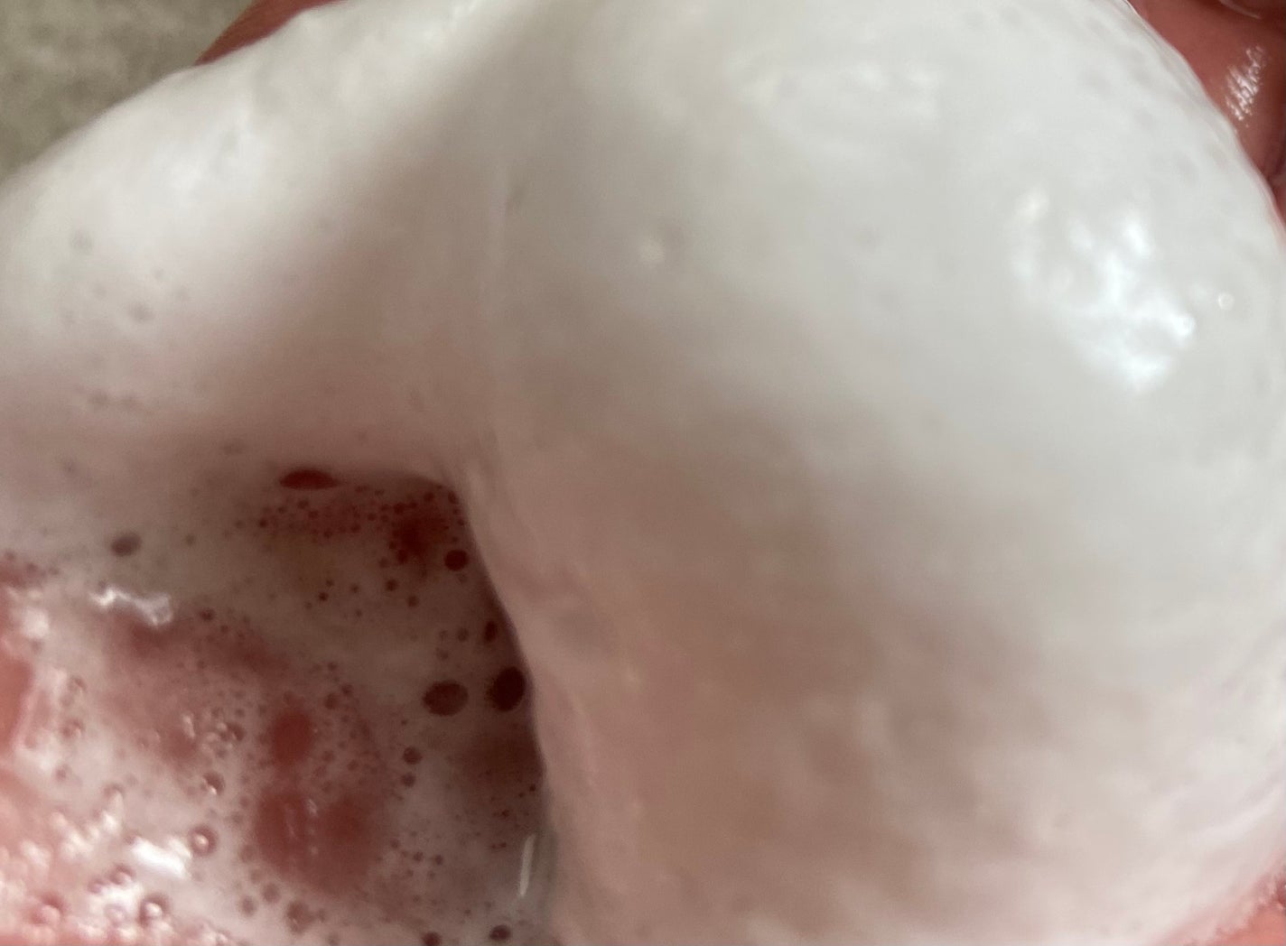 min on LIPS 「肌ナチュールホットクレンジング 42mL容器をよく振った後、ボ..」(3枚目)