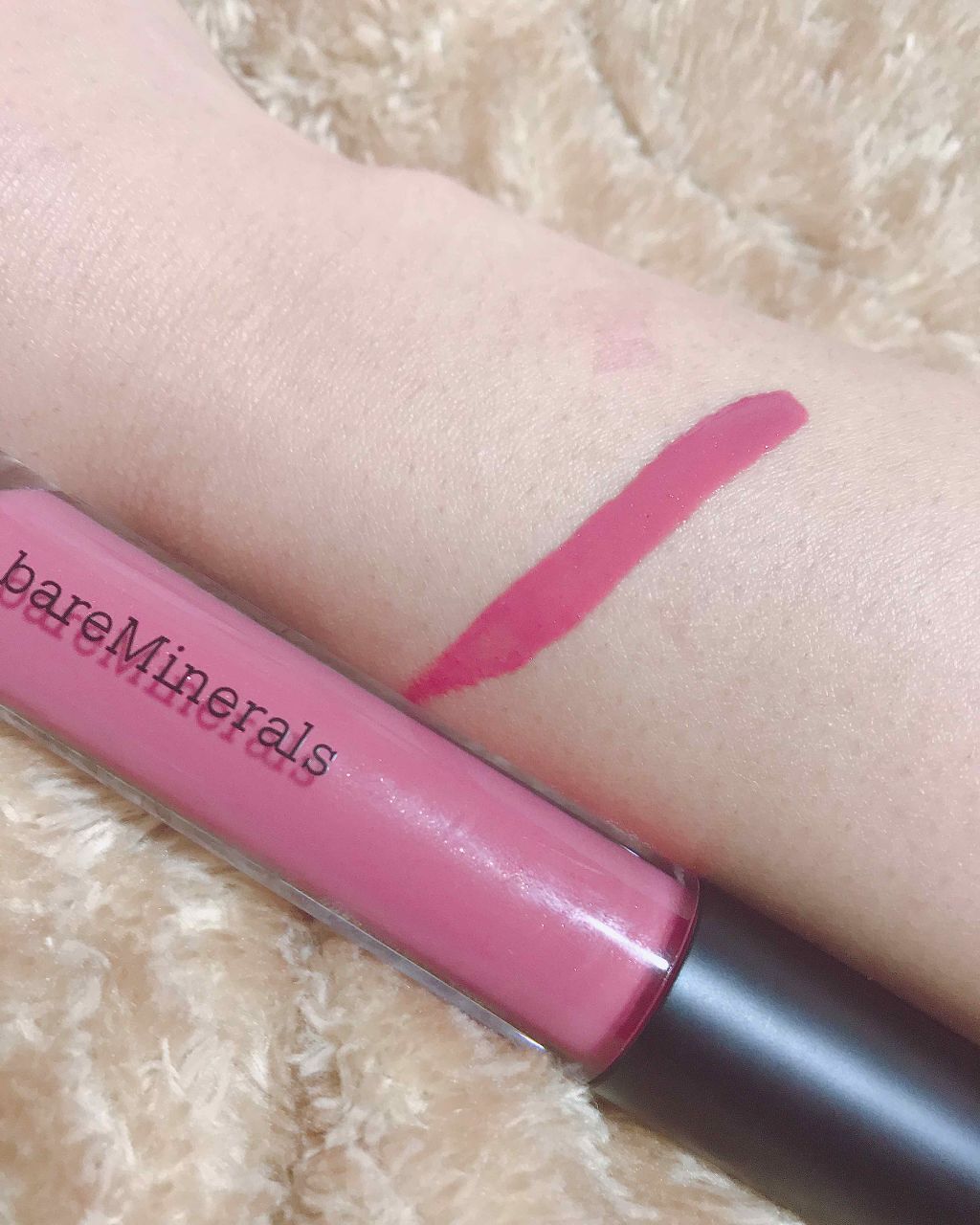 ジェン ヌード リップ グロス/bareMinerals/リップグロスを使ったクチコミ(2枚目)