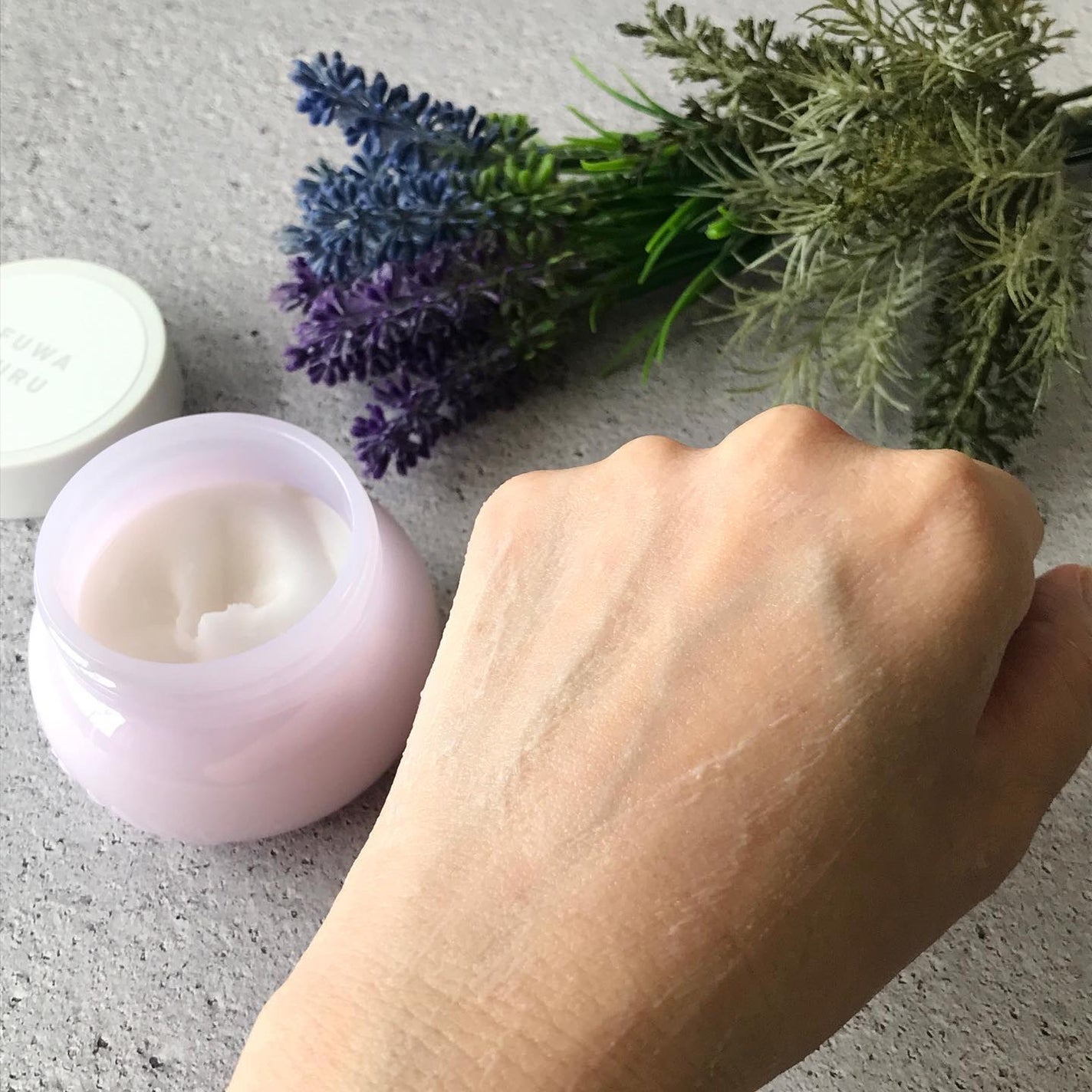 ソフトホイップクリーム/NUAN/フェイスクリームを使ったクチコミ(5枚目)