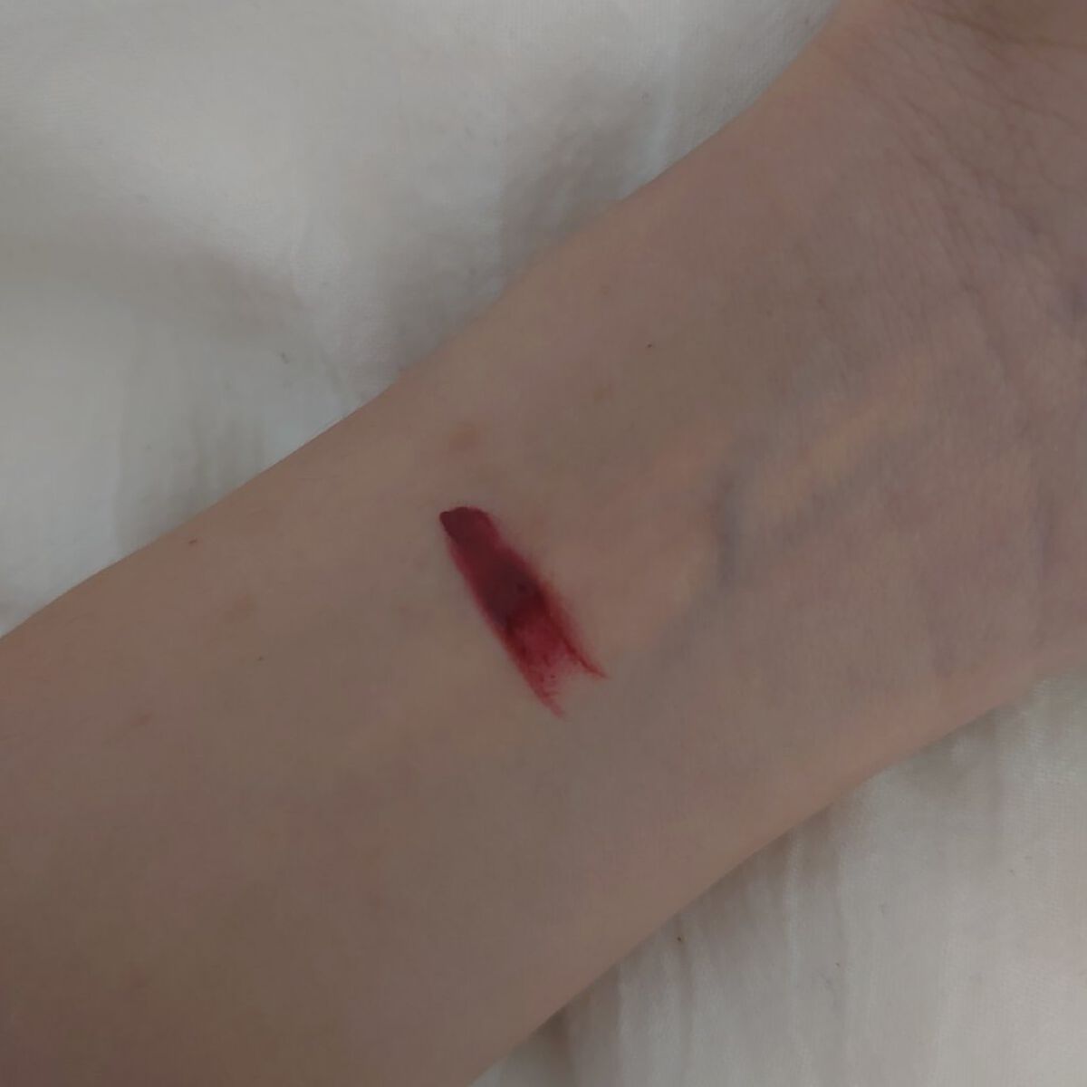 センシュアルパウダーマットリキッド/HERA/口紅を使ったクチコミ（2枚目）