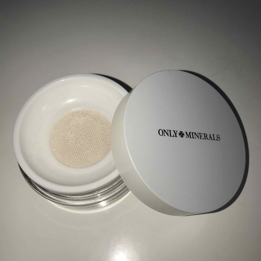 ミネラルクリアグロウフェイスパウダー/ONLY MINERALS/ルースパウダーを使ったクチコミ(1枚目)