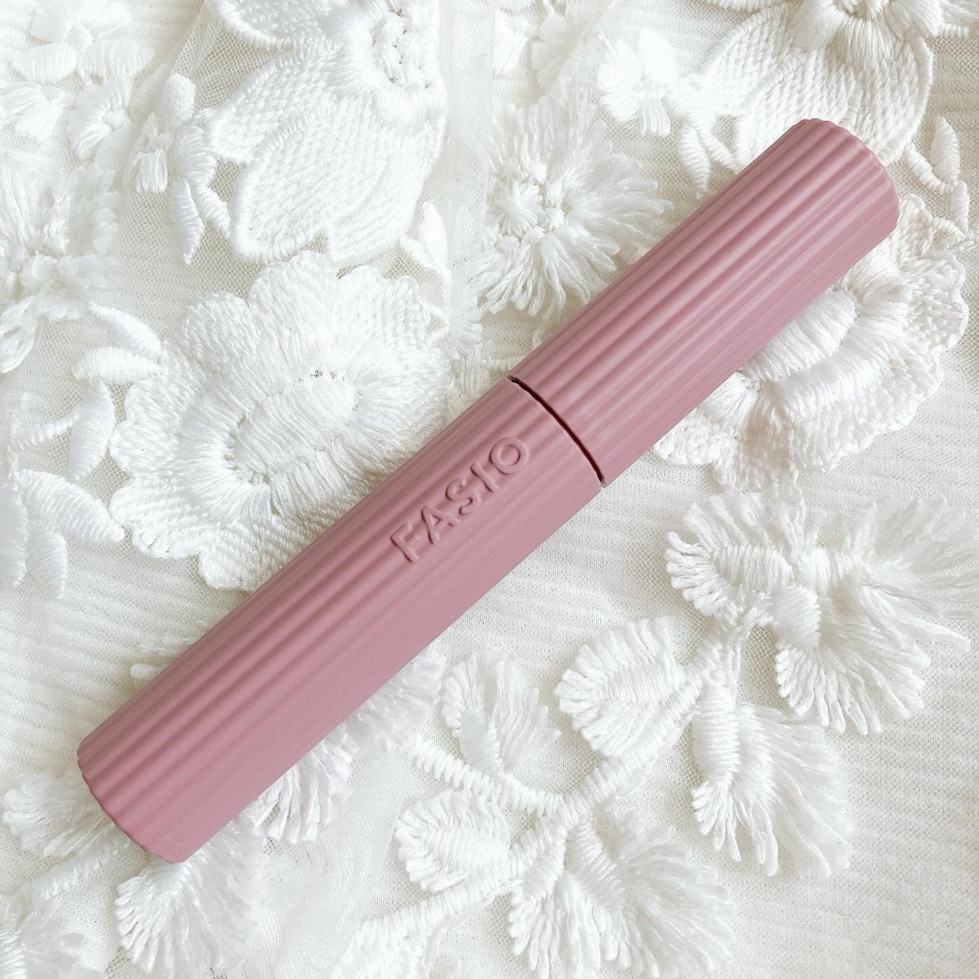 まつパ級 フィルム マスカラ (ロング&ボリューム)/FASIO/マスカラを使ったクチコミ(2枚目)