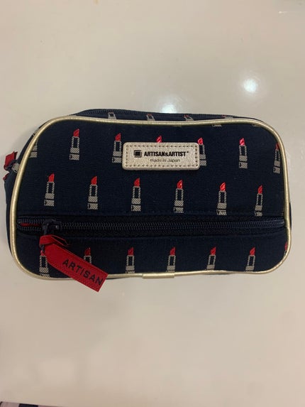 コスメポーチ/ARTISAN&ARTIST(アルティザン・アンド・アーティスト)/化粧ポーチを使ったクチコミ(4枚目)