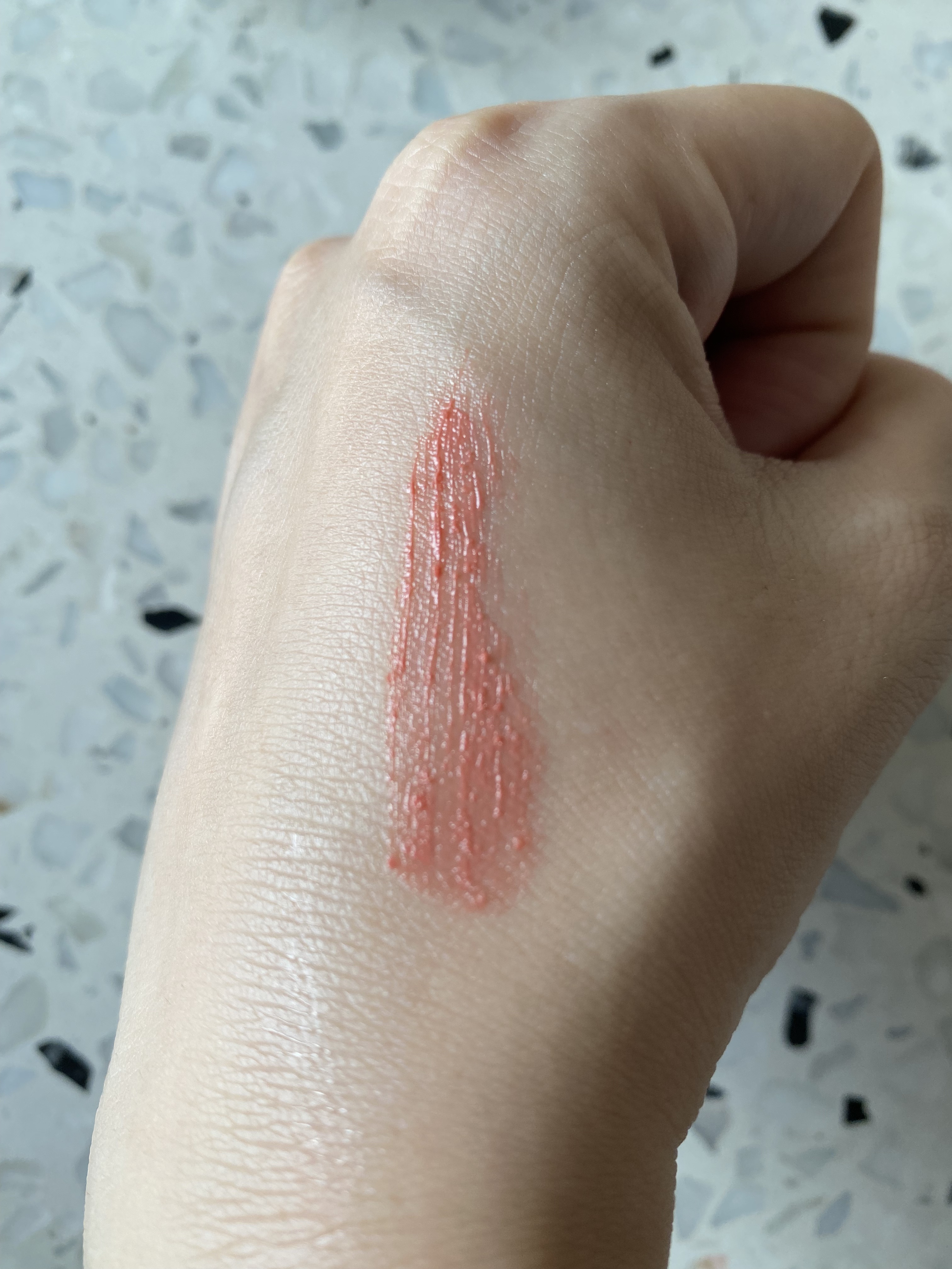 ジューシーグロウティントバーム/mellow loulou/リップバームを使ったクチコミ（2枚目）