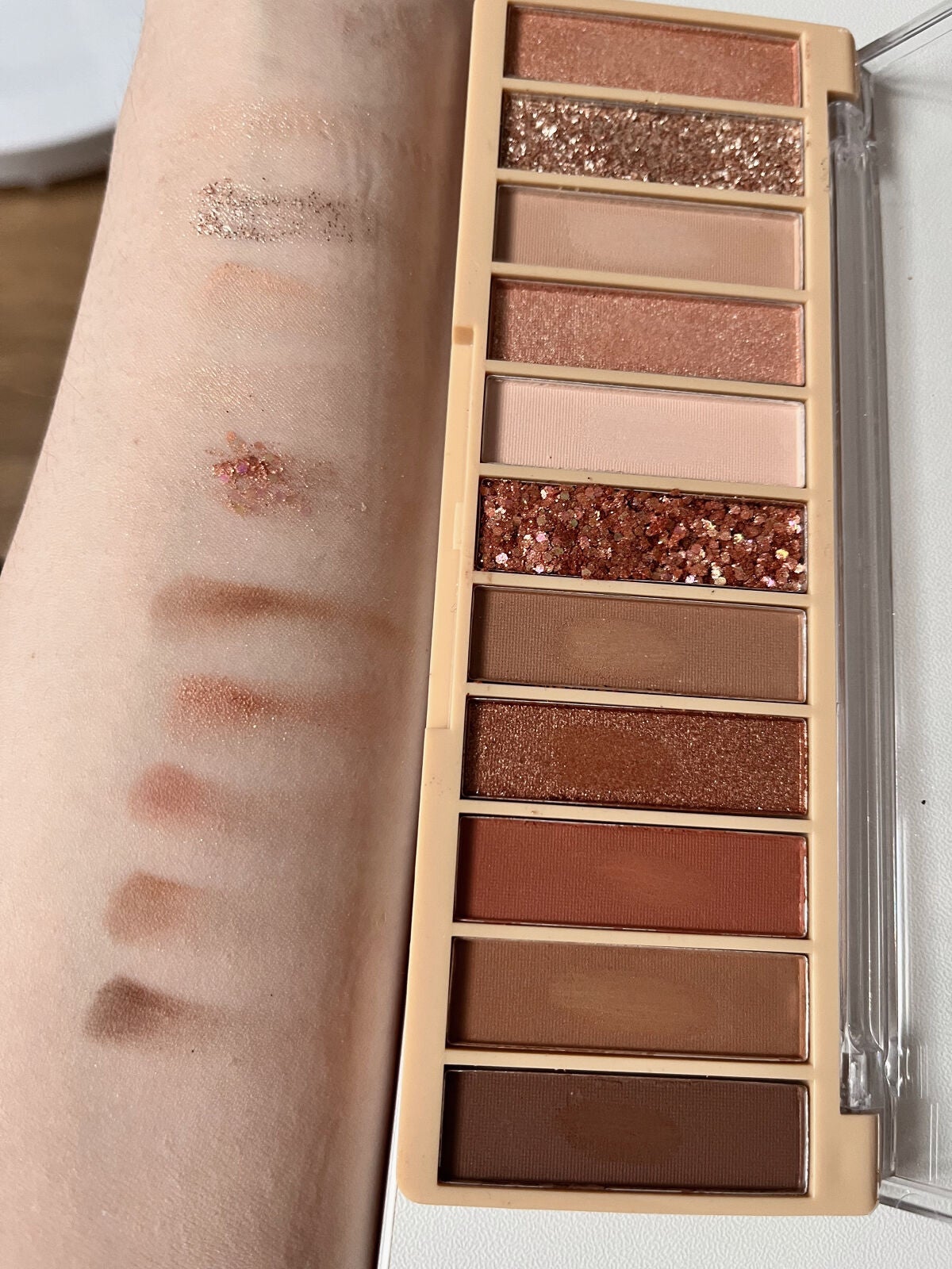 アイシャドウパレット/coou/アイシャドウパレットを使ったクチコミ(2枚目)