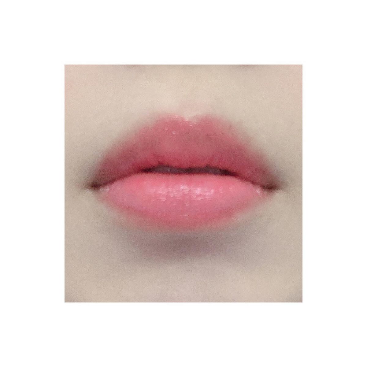 カネボウ モイスチャールージュネオ 303 Strawberry Neon/KANEBO/口紅を使ったクチコミ（2枚目）