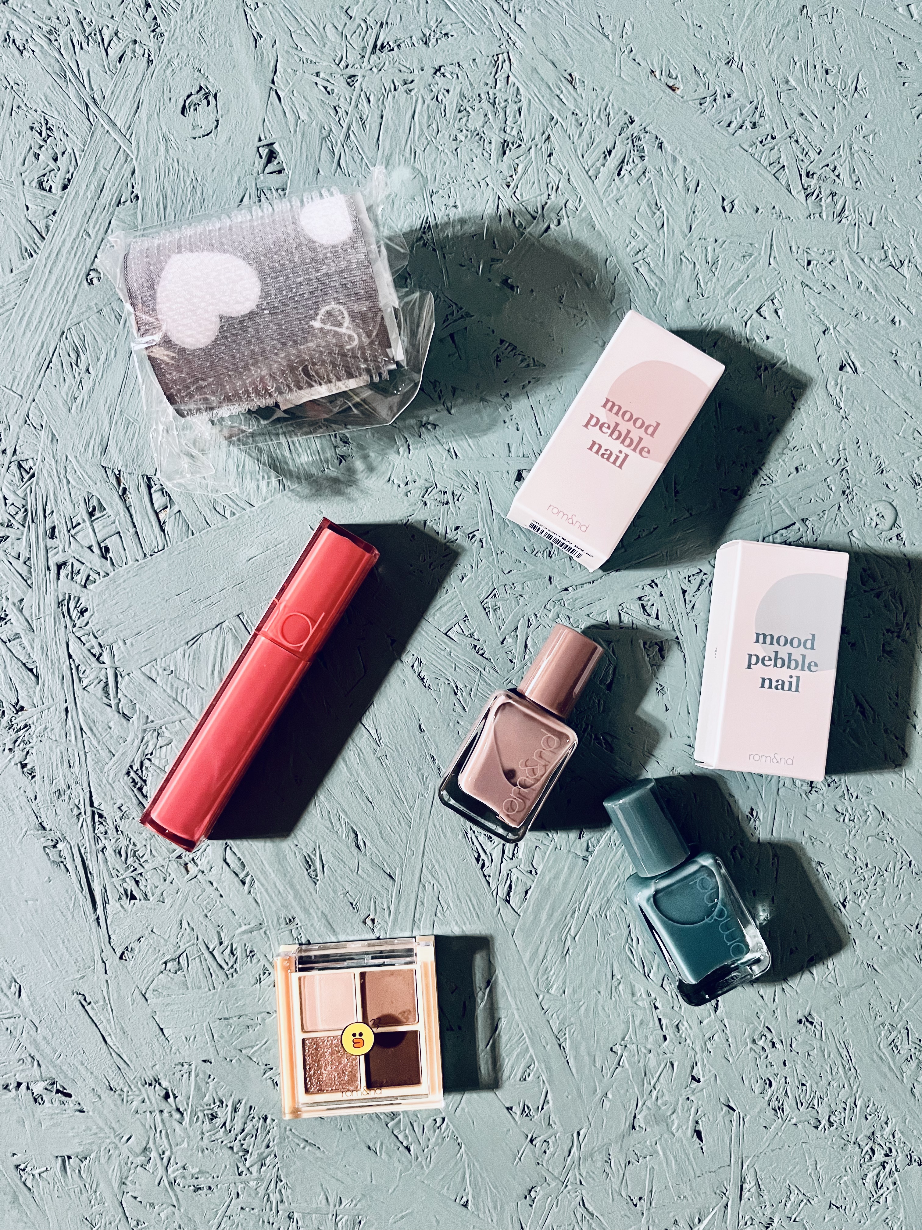 ベターザンアイズ/rom&nd/アイシャドウパレットを使ったクチコミ（1枚目）