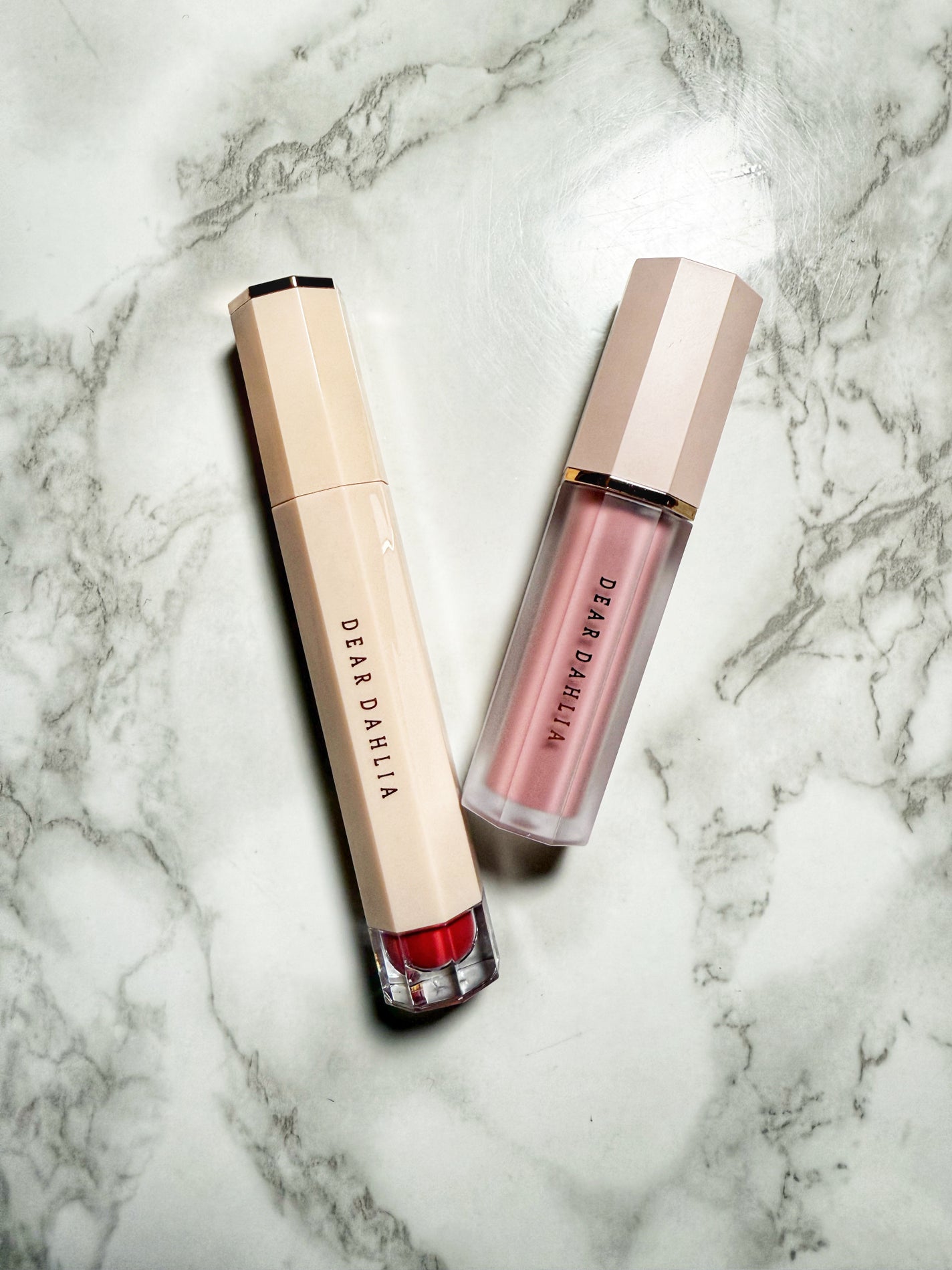 ブルーミングエディション サテングローリップ ステイン/DEAR DAHLIA/口紅を使ったクチコミ(1枚目)