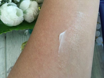 プラセホワイター 薬用美白アイクリーム/明色/アイケア・アイクリームを使ったクチコミ(4枚目)