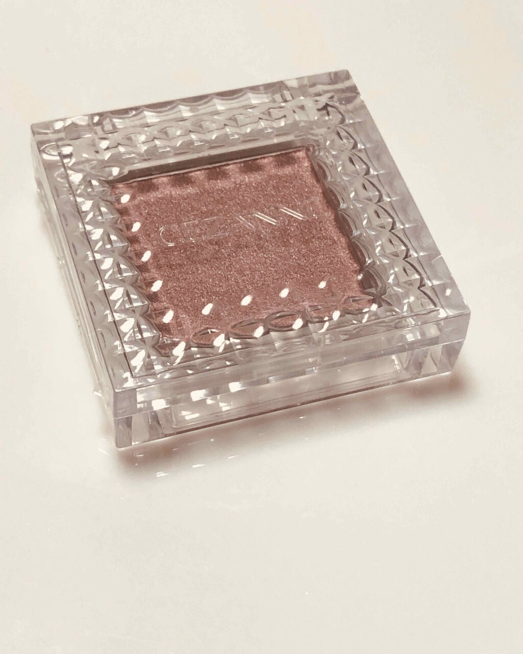 シングルカラーアイシャドウ/CEZANNE/単色アイシャドウを使ったクチコミ(1枚目)