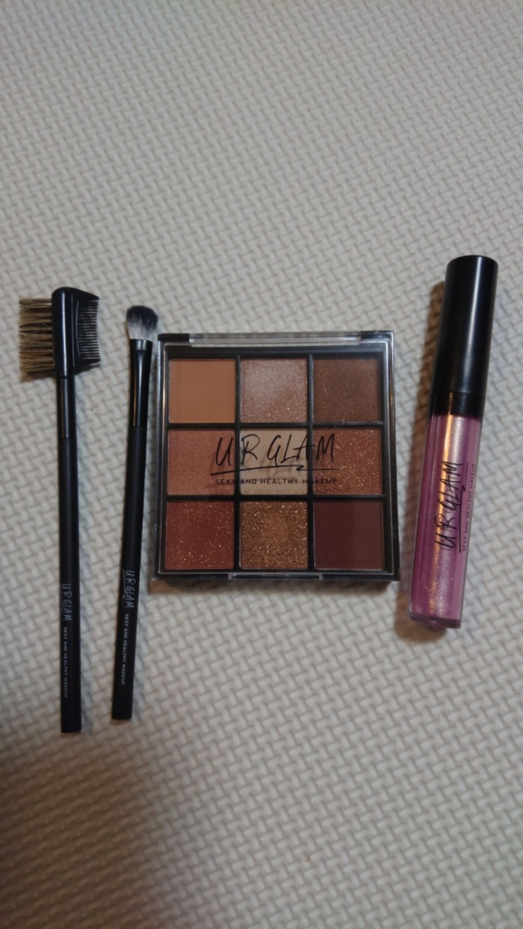 UR GLAM SHEER LIP GLOSS/U R GLAM/リップグロスを使ったクチコミ(1枚目)