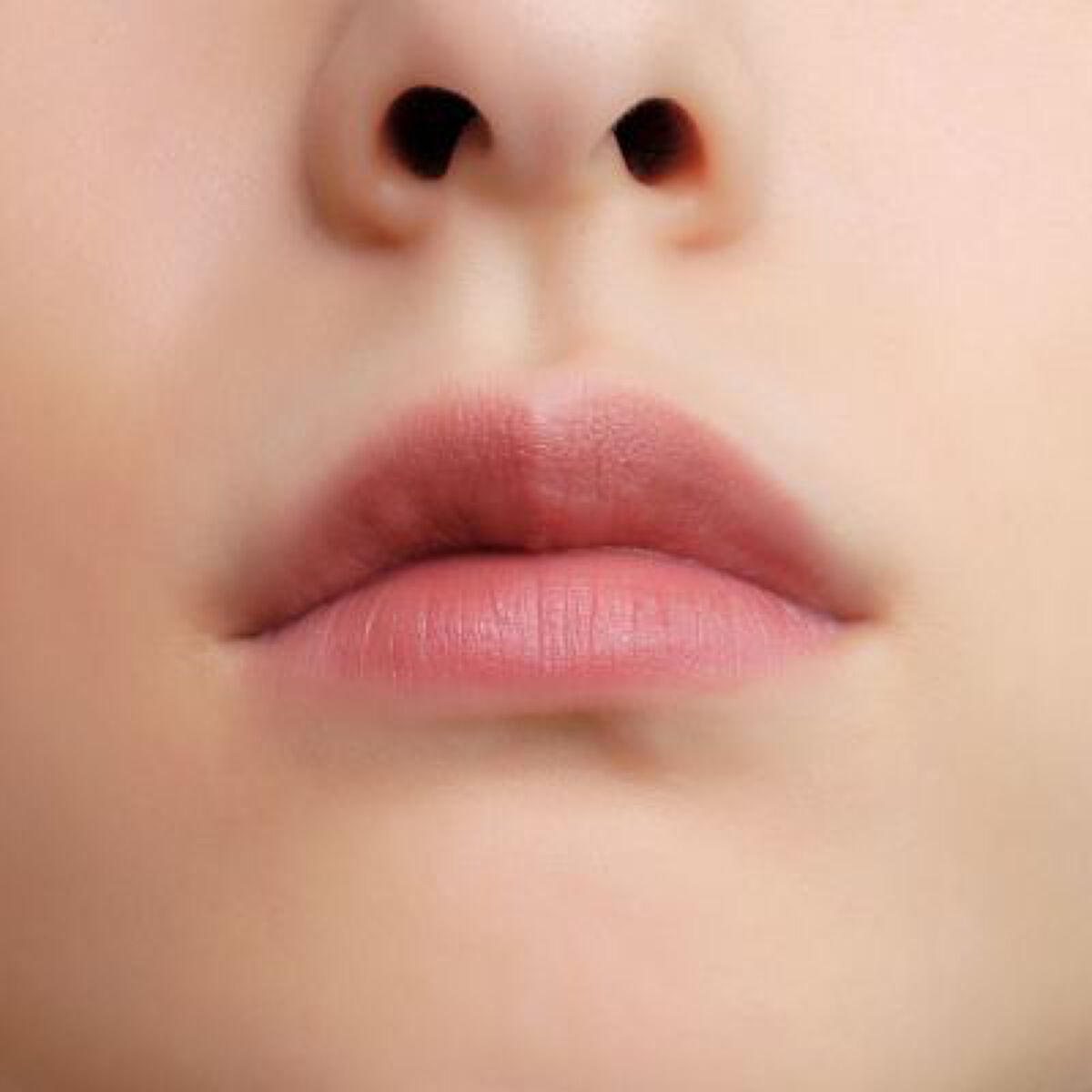 ニュアンス フェイスカラー 02 Kakushin〈核心〉