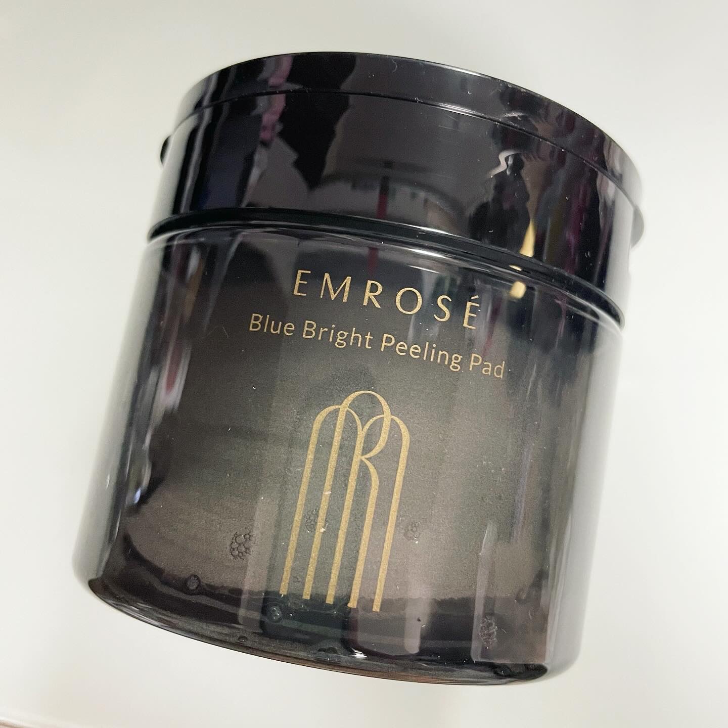 ブルーブライトピーリングパッド/EMROSÉ/トナーパッドを使ったクチコミ（2枚目）