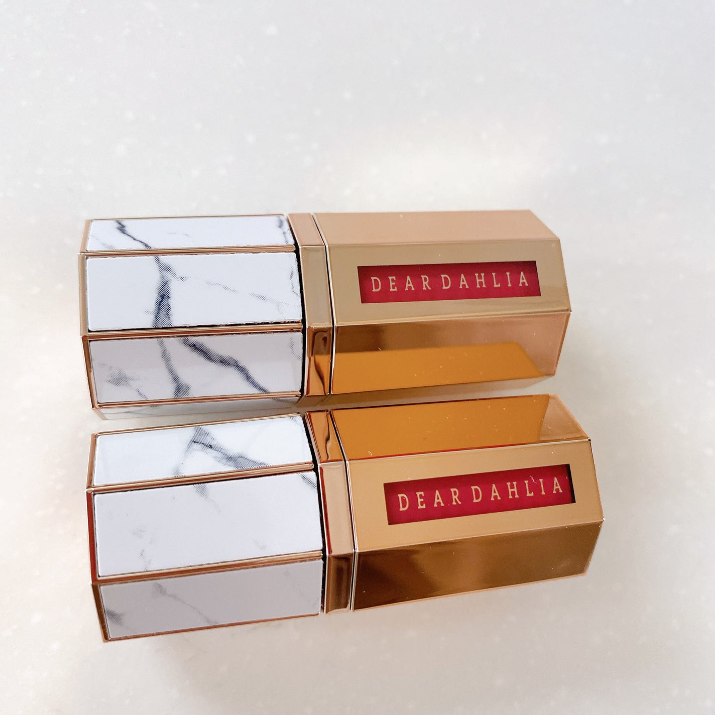 パラダイスドリーム ベルベット リップムース/DEAR DAHLIA/口紅を使ったクチコミ(1枚目)