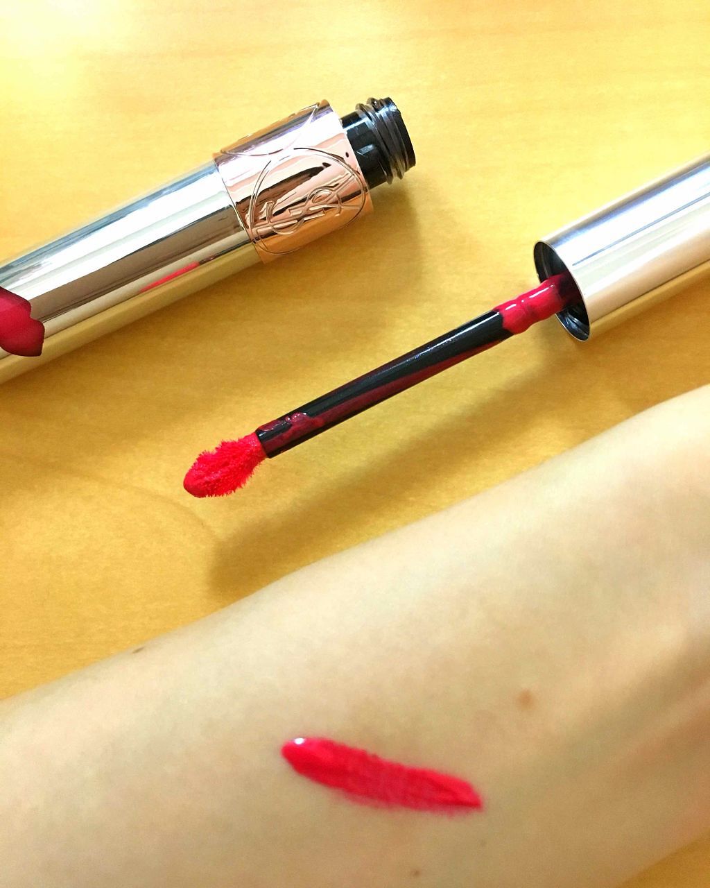 ヴォリュプテ ウォーター カラーバーム/YVES SAINT LAURENT BEAUTE/口紅を使ったクチコミ(2枚目)