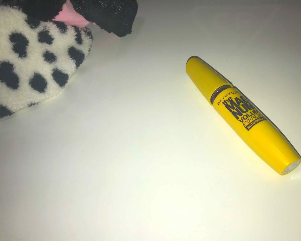 ボリュームエクスプレス マグナム スーパーフィルム/MAYBELLINE NEW YORK/マスカラを使ったクチコミ(1枚目)